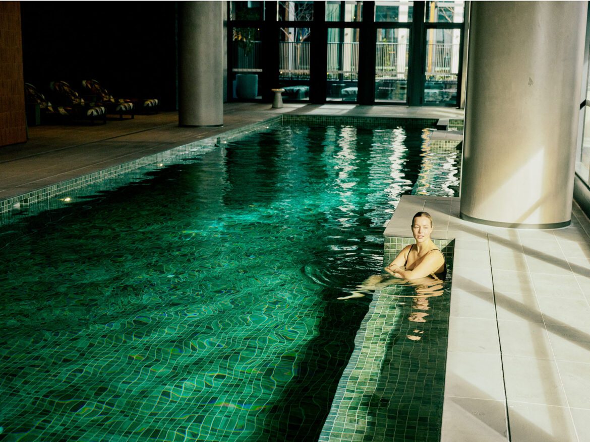 Docklands 02 Pool 0370.jpg