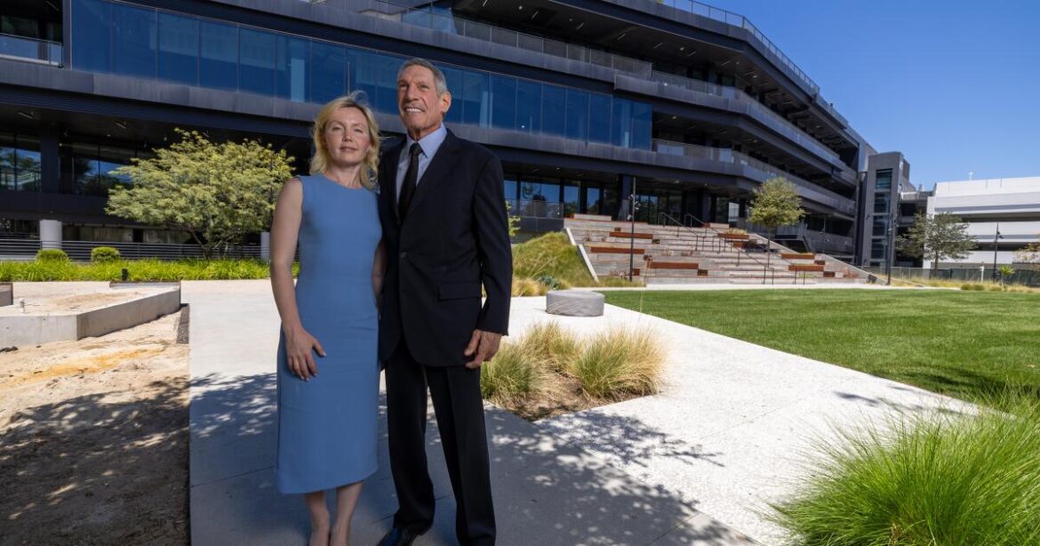 Urlhttps3a2f2fcalifornia times brightspot.s3.amazonaws.com2ff02fb62f95c55d454073b94d3aa73e1e.jpeg