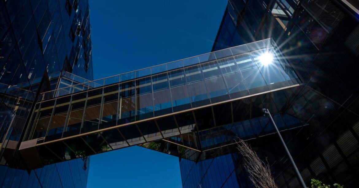 Urlhttps3a2f2fcalifornia times brightspot.s3.amazonaws.com2f6e2f572f3586f6294517bed33025797f.jpeg