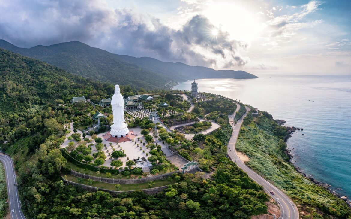 Shutterstock 2492377489 scaled.jpg