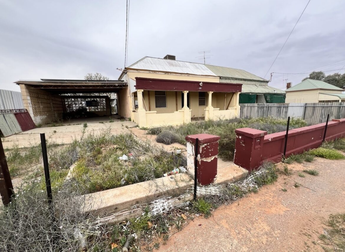 Broken Hill Oct 1.jpg