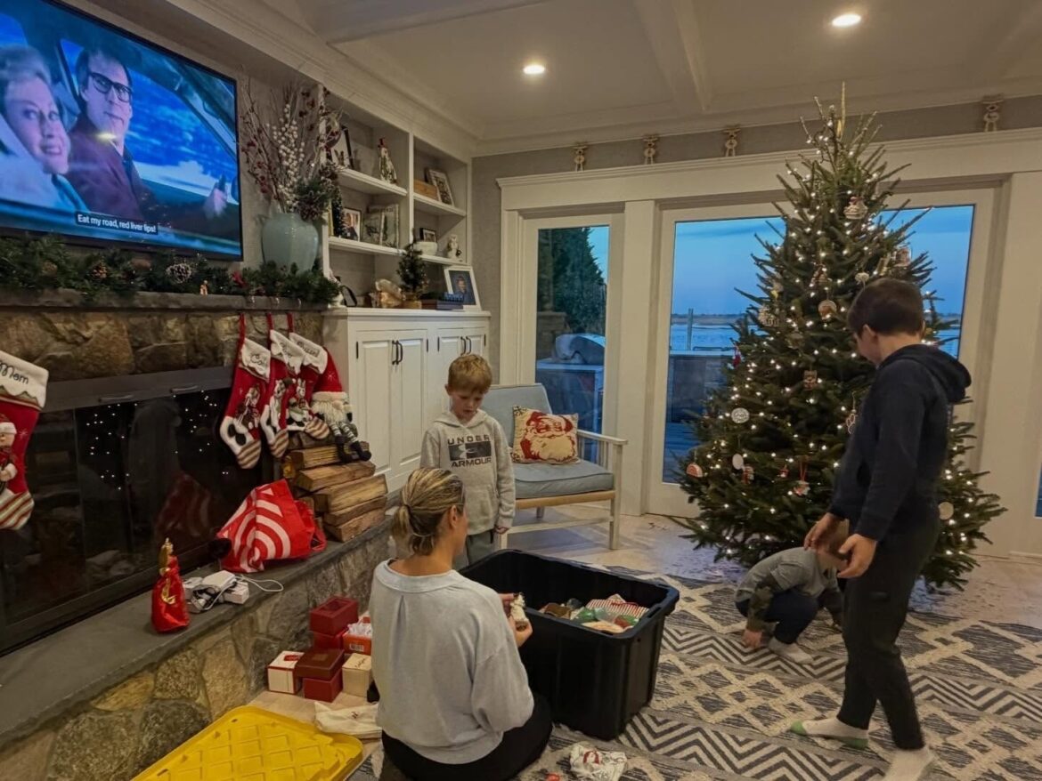 F102eff9169adfbb98f914972ecb34dew c2091697115srd q80.jpg