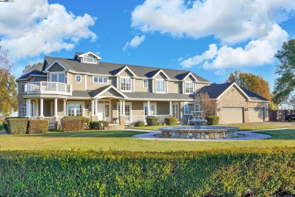 08b12d27e934d3d782efa6ed83c45535w c1395678563srd q80.jpg