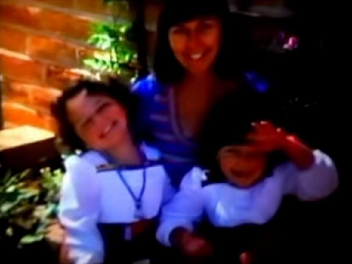 3893456285c71cb9586478d3a793e875w c121008608srd q80.jpg