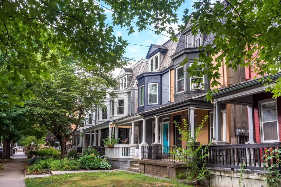 Shutterstock 2507224499 scaled.jpg