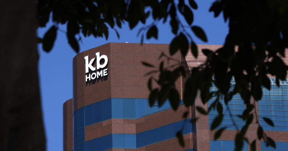 Urlhttps3A2F2Fcalifornia times brightspot.s3.amazonaws.com2Fa32Fb32F4dd26830421abf72e8abbd37.jpeg