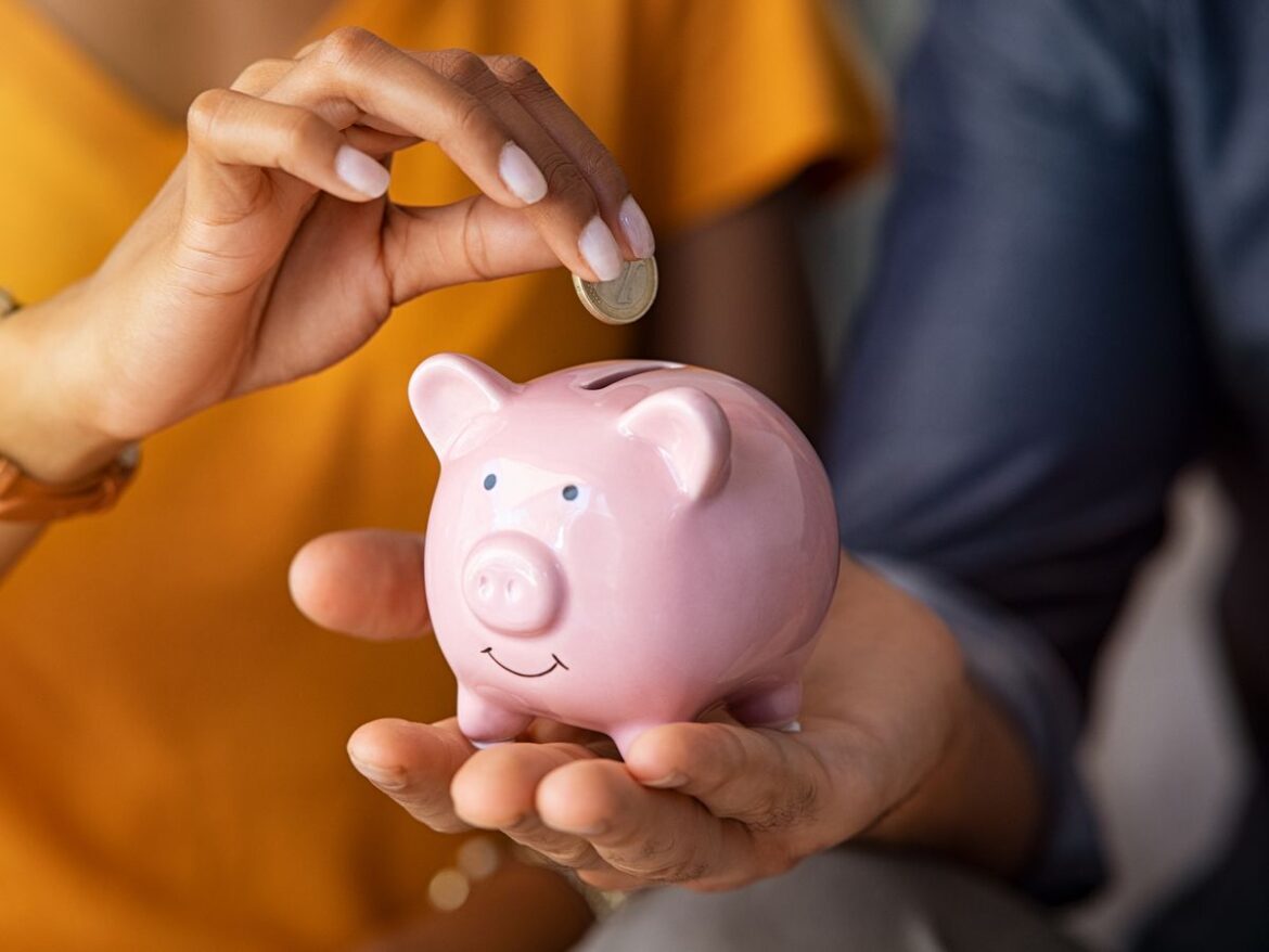 0619 mg adult kids finances.jpg