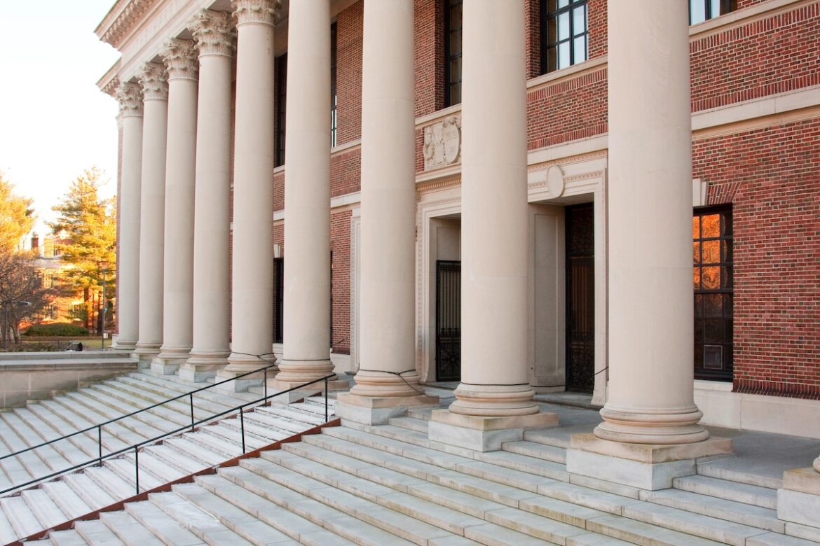 Harvard Library Entrance.jpg