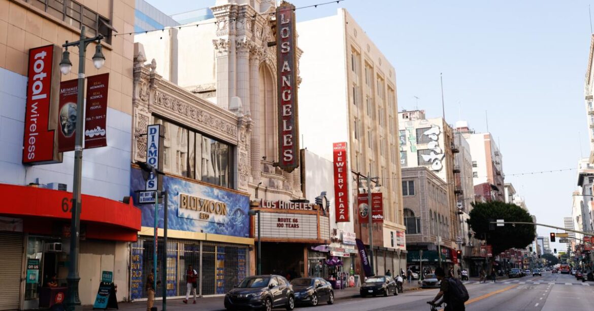 Urlhttps3A2F2Fcalifornia times brightspot.s3.amazonaws.com2F912F532F2cd14da7484f953feee0b141.jpeg