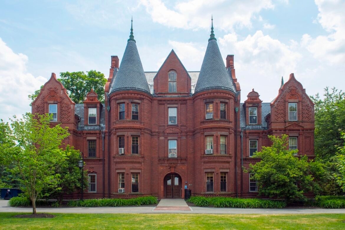 Wellesley College.jpg